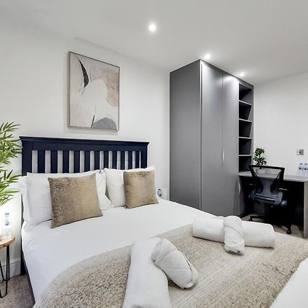 Free Parking - Stylish Three Bedroom Apartment By London Excel Exterior photo